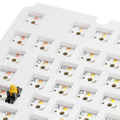 GMMK 3 Switch Plate 100% FR4 White ANSI