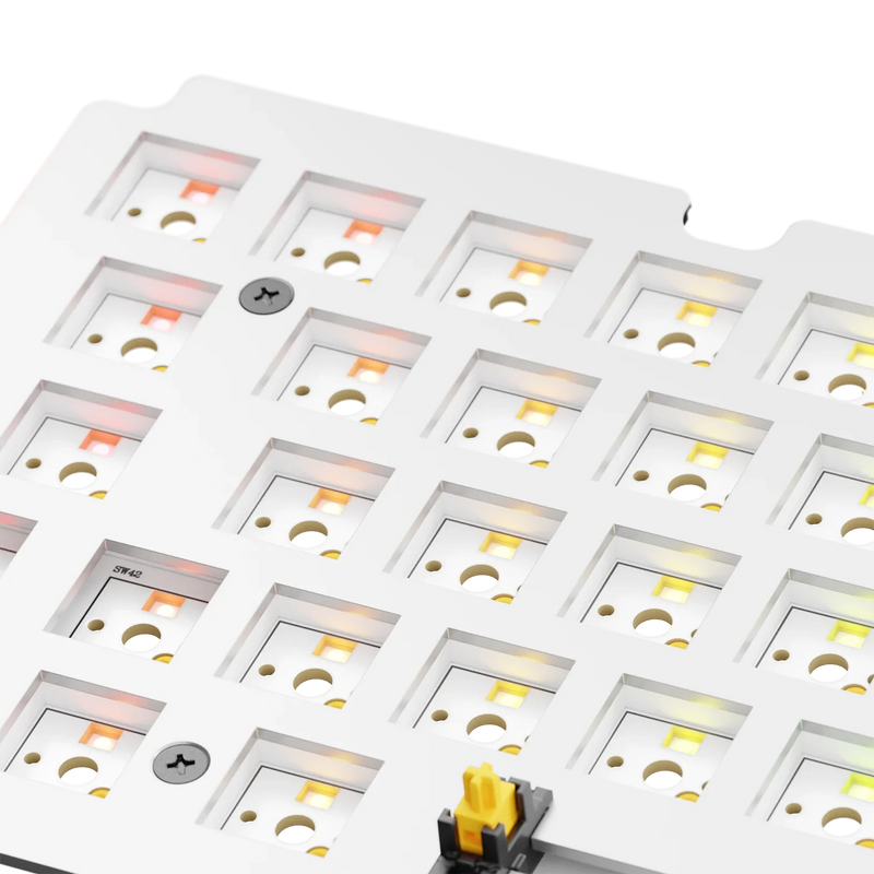 GMMK 3 Switch Plate 65% Aluminum Silver ISO