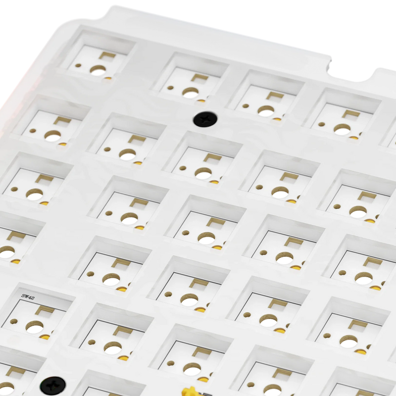 GMMK 3 Switch Plate 75% Polycarbonate ISO