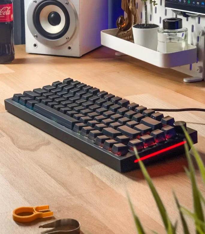 Mehāniskās tastatūras, spēļu pelesMehāniskās tastatūras, spēļu peles  